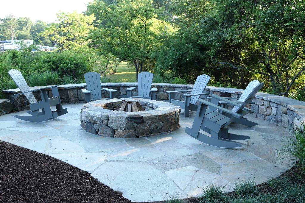 12-Outdoor Fire Pit