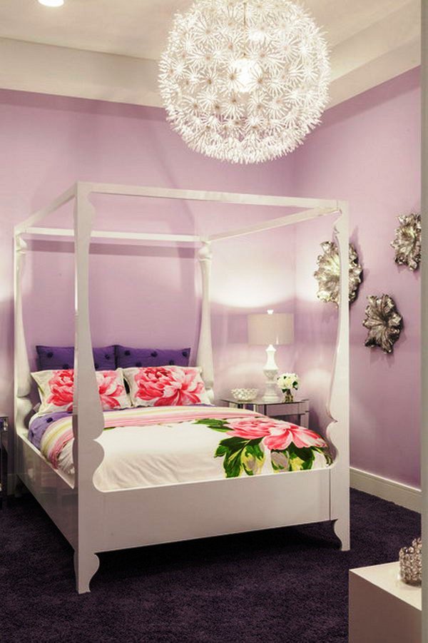 8-Pastel Colored Bedroom