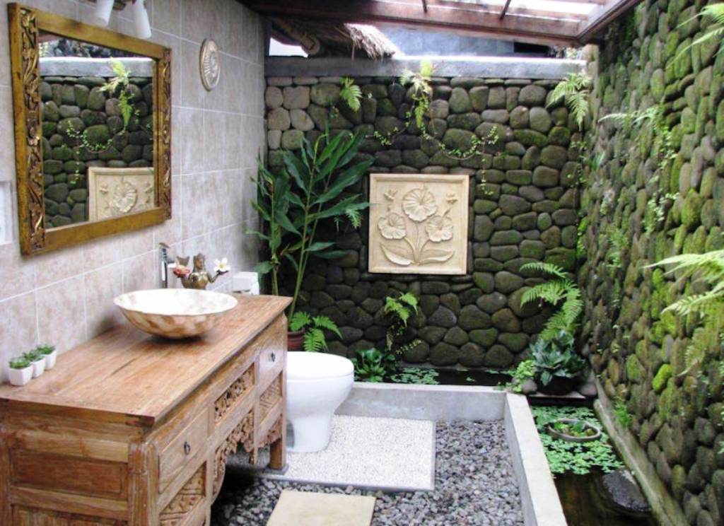 1. Amazing Tropical Bathroom Ideas