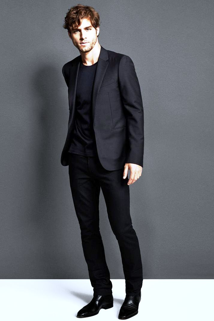 4-black suit fashion ideas for men