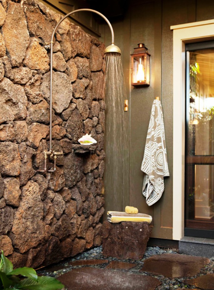 5. Amazing Tropical Bathroom Ideas
