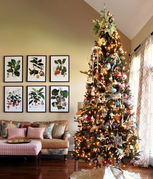 10-festive-christmas-tree-decorating-ideas