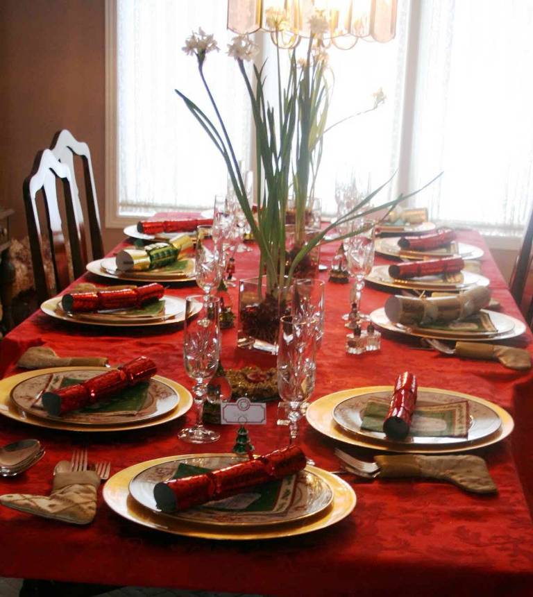 13-dining-table-for-christmas
