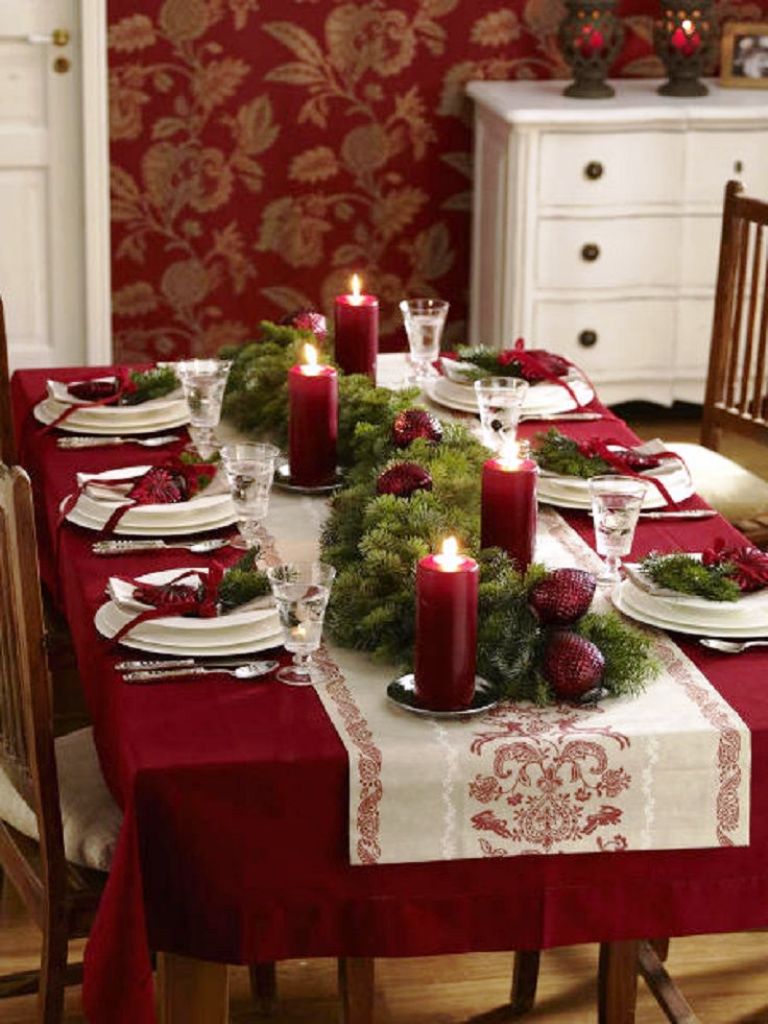 4-dining-table-for-christmas