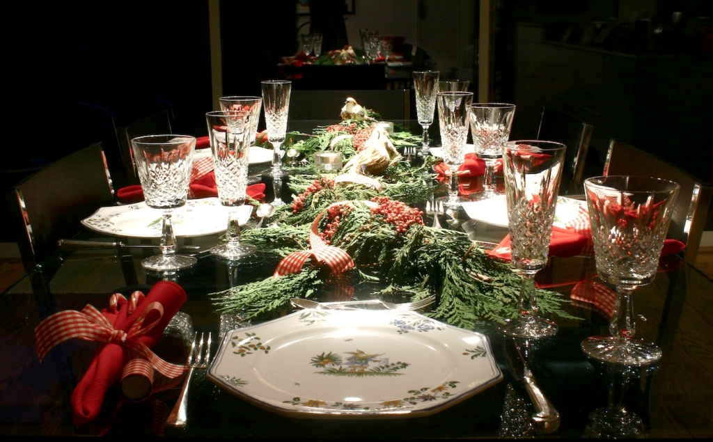 7-dining-table-for-christmas