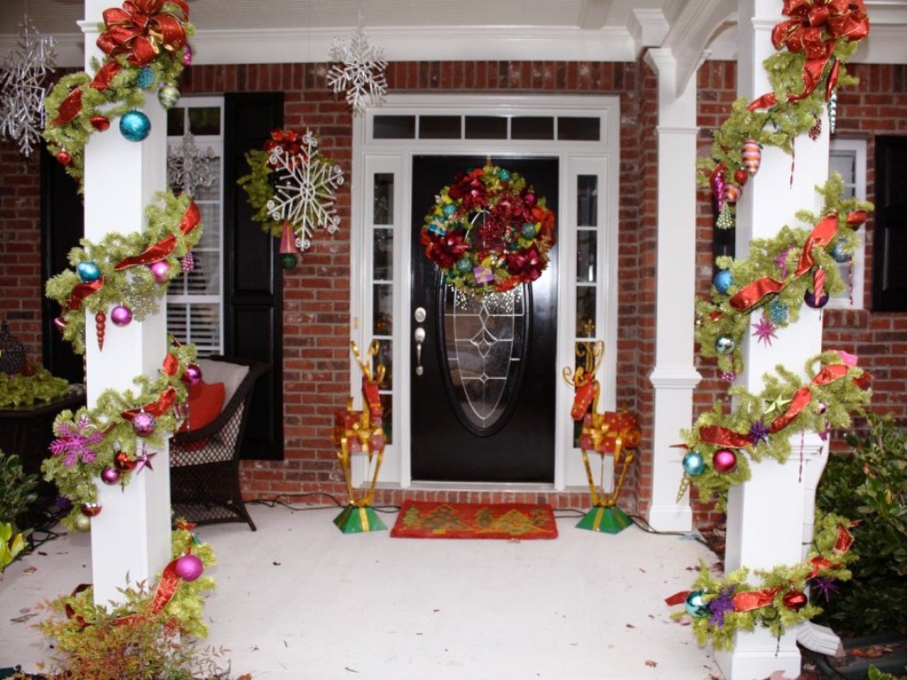 9-christmas-front-porch-decorating-ideas