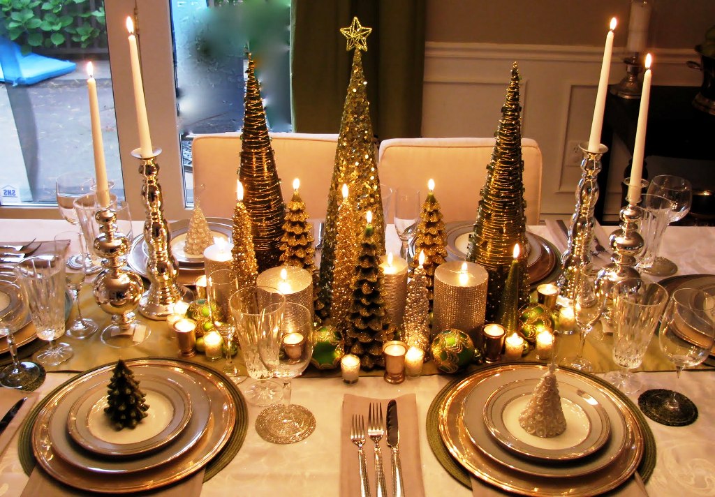 9-dining-table-for-christmas