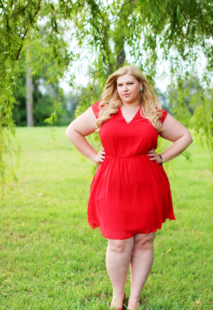 Christmas Outfits For Plus Size Women