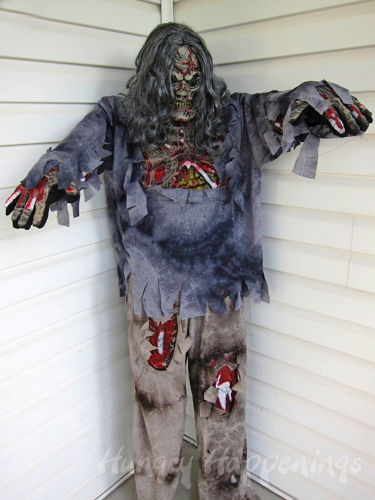 Halloween Zombie Decoration