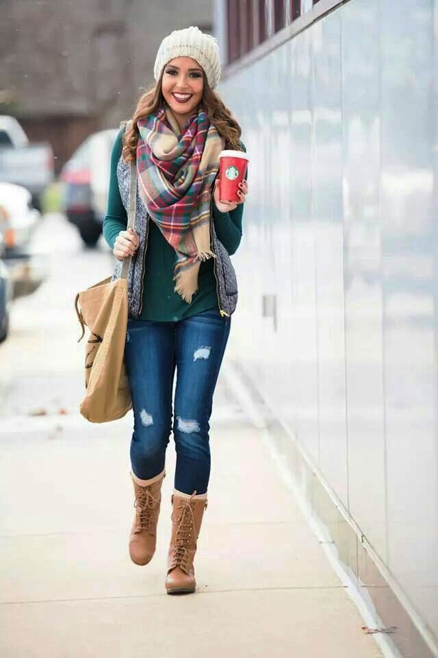 18-Christmas Outfit Streetstyle