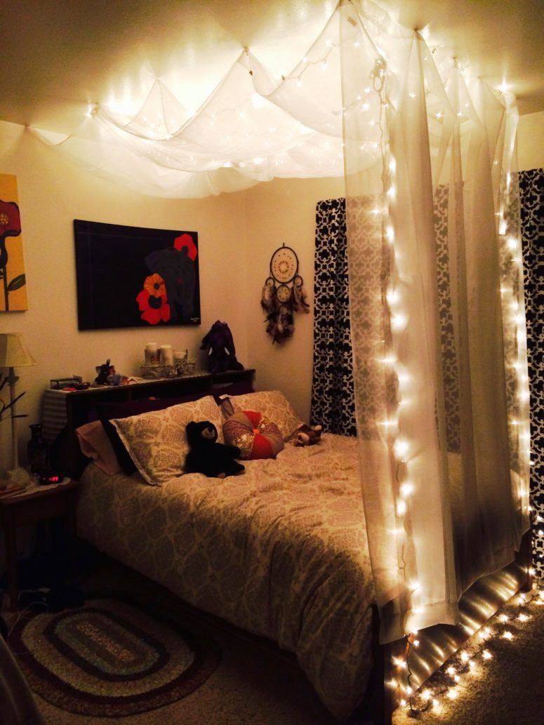 6-Christmas Lights In Bedroom