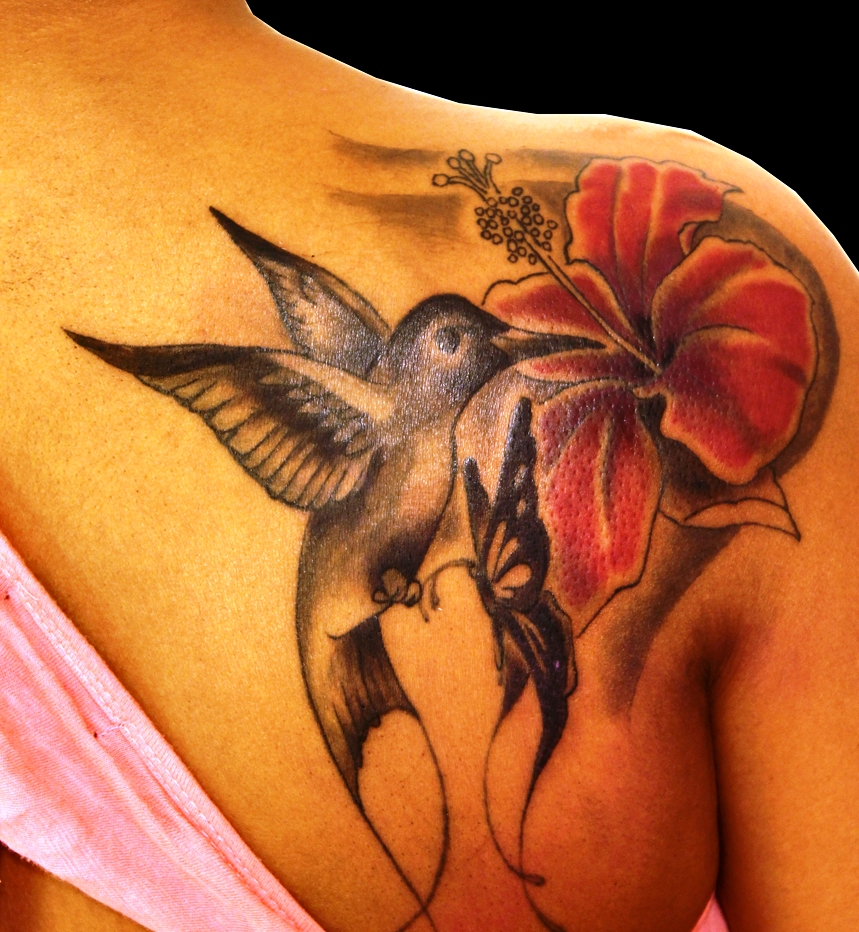 15-Hummingbirds Tattoos Ideas