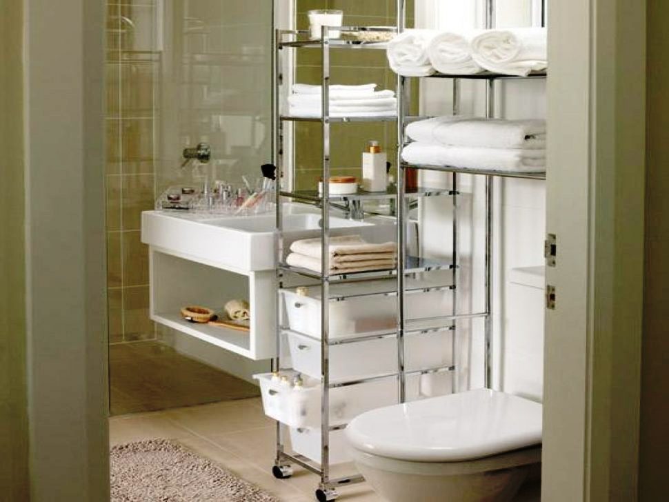Small Spaces Storage Ideas For Bathrooms (4)