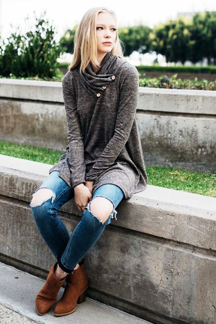 45-Cowl Neck Top Street Style
