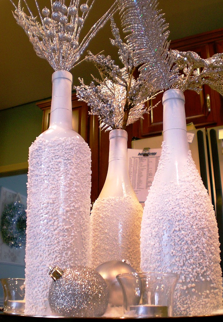 Snowy Wine Bottles Centerpiece Christmas Decoration Ideas