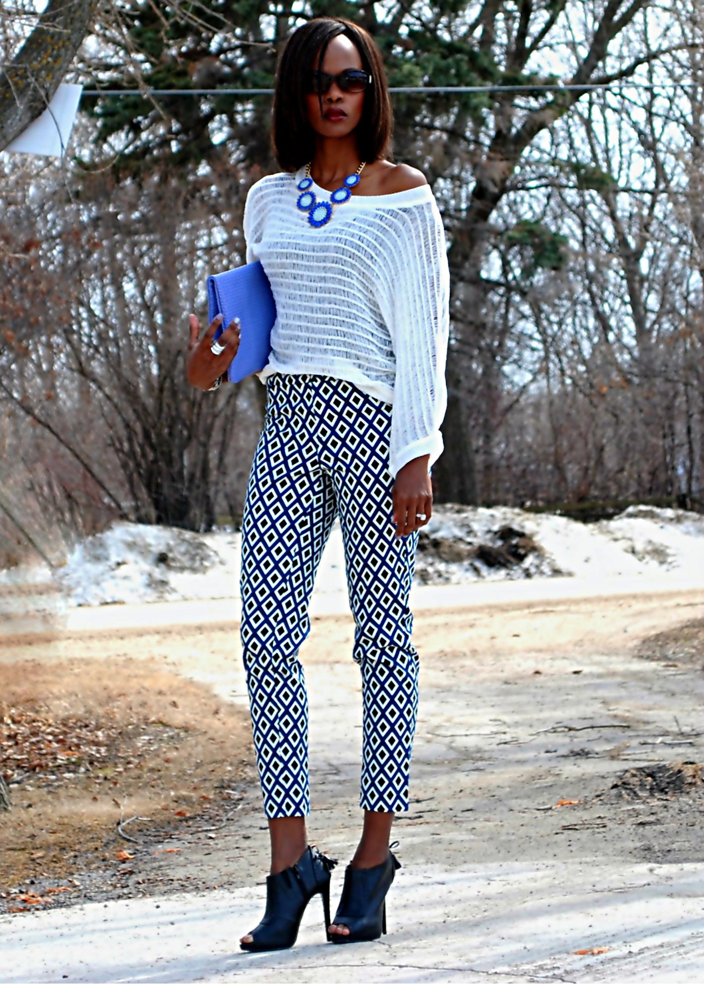 17-Printed Pant Outfit