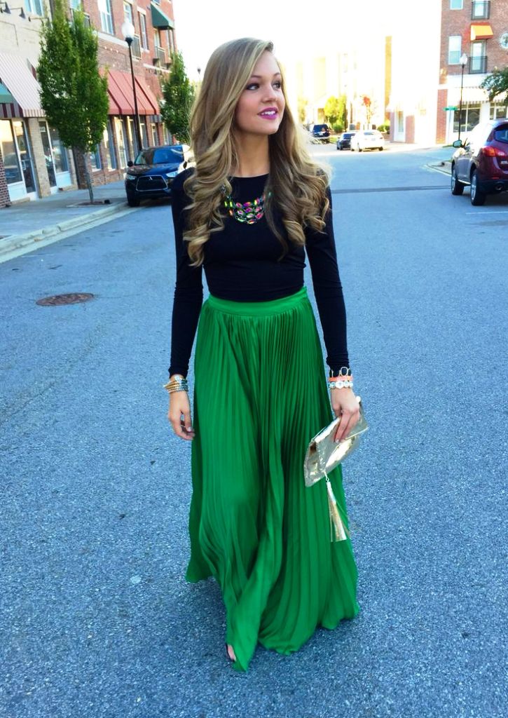 Long Skirt Weekend Date Outfits