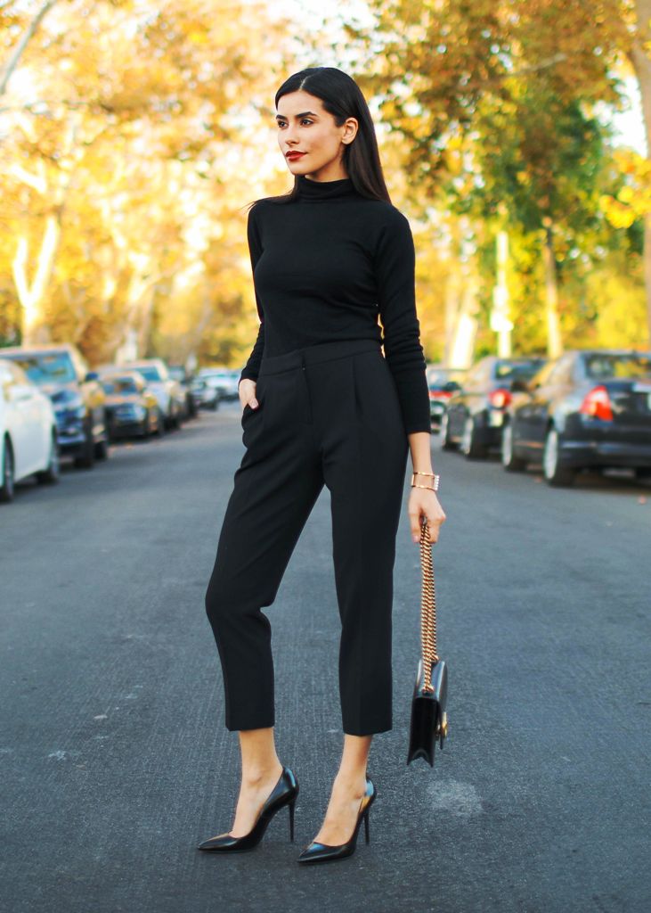 Street Style Women luncheon outfits
