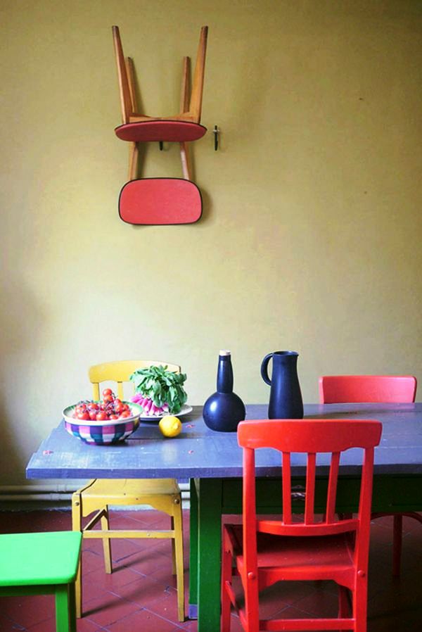 13-Colorful Dining Room