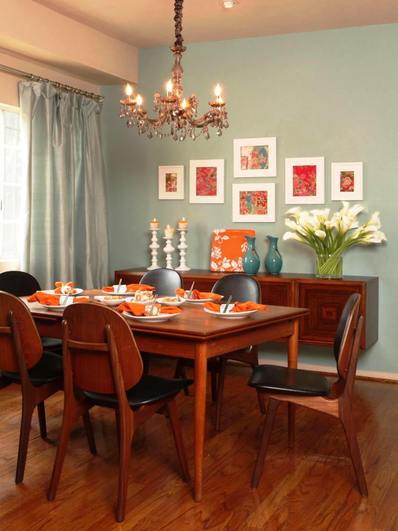 4-Colorful Dining Room