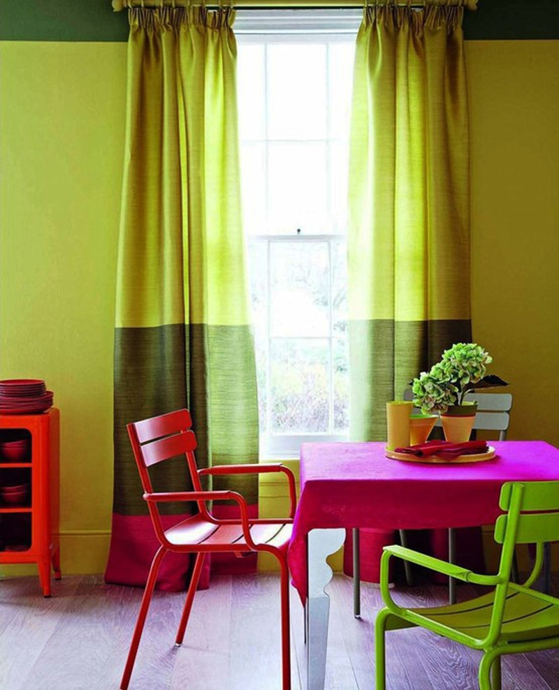46-Colorful Dining Room