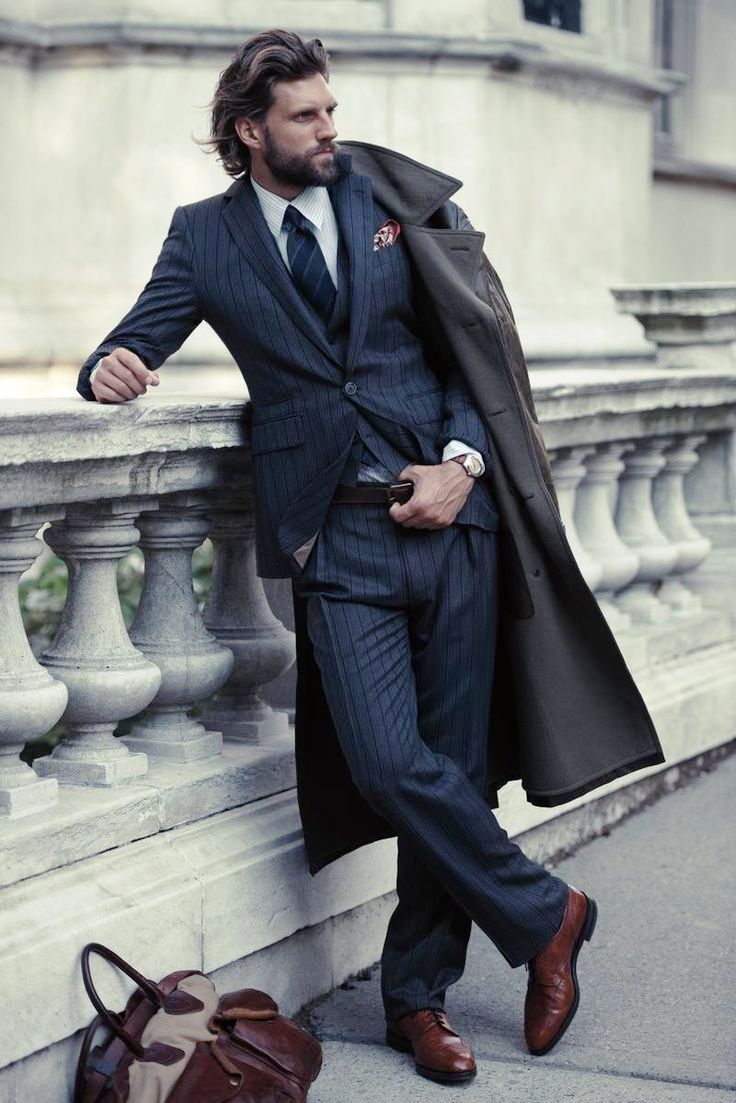 10-black suit fashion ideas for men