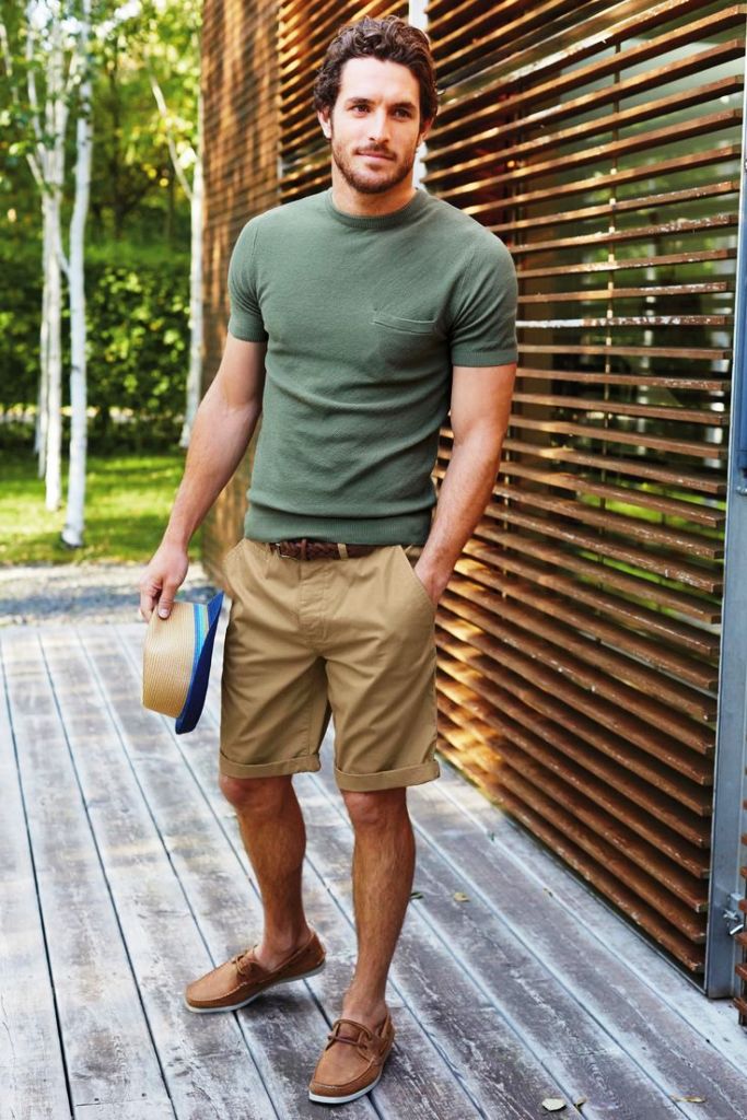 44. Short Outfits For Men