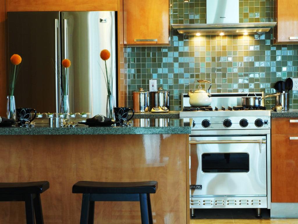 12-modern-kitchen-design-ideas