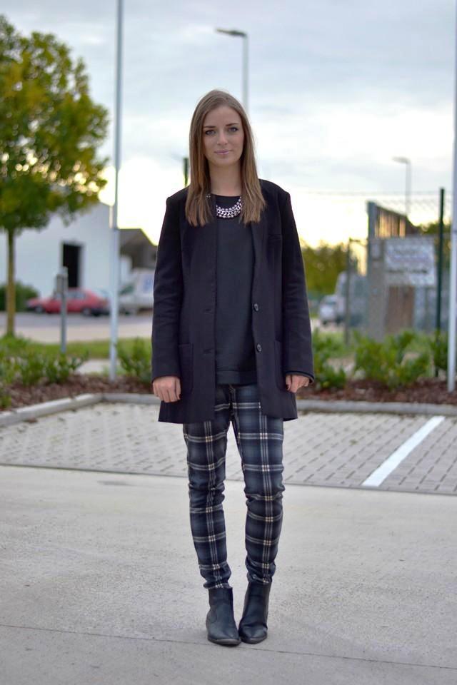 15-Awesome check outfits for Office wear