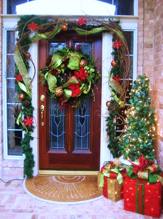 18-christmas-front-door-decoration-ideas