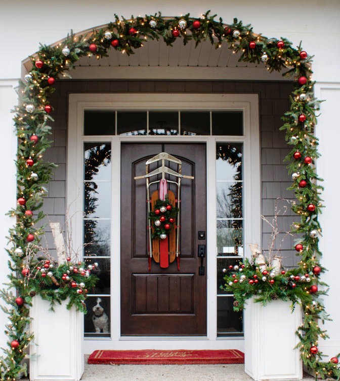 19-christmas-front-door-decoration-ideas