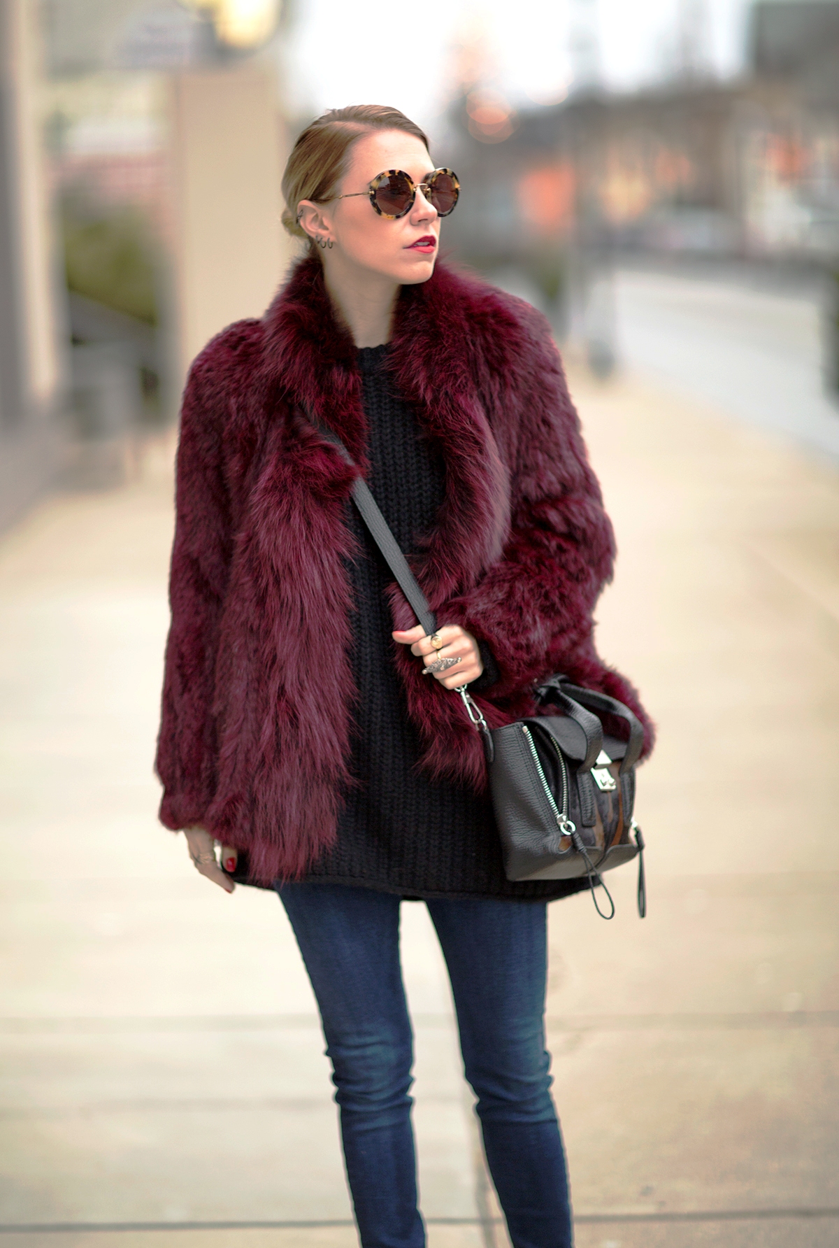 velvet-color-fur-coat-and-jacket-outfit-ideas