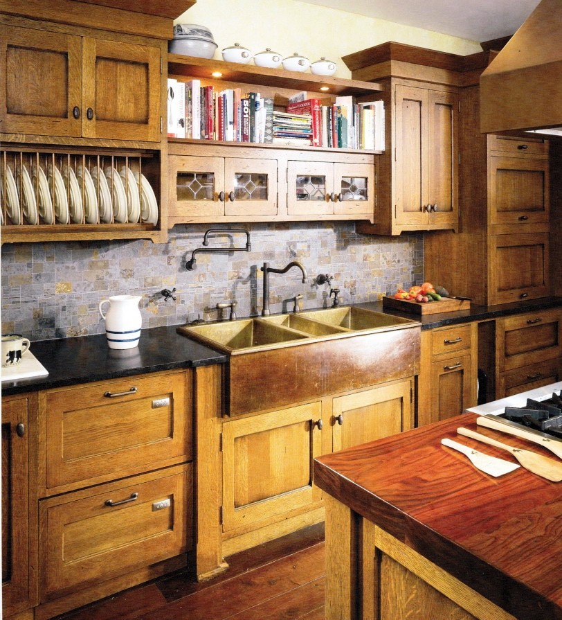 13-Craftsman Kitchen sink Ideas