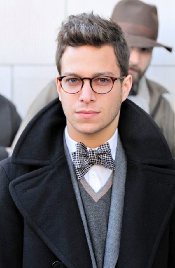 20 Classy Men Wearing Glasses Ideas For You To Get Inspired Instaloverz