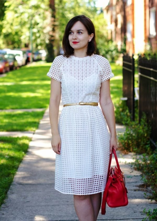 25 Stylish Eyelet Dress Outfit Ideas For Women To Try - Instaloverz