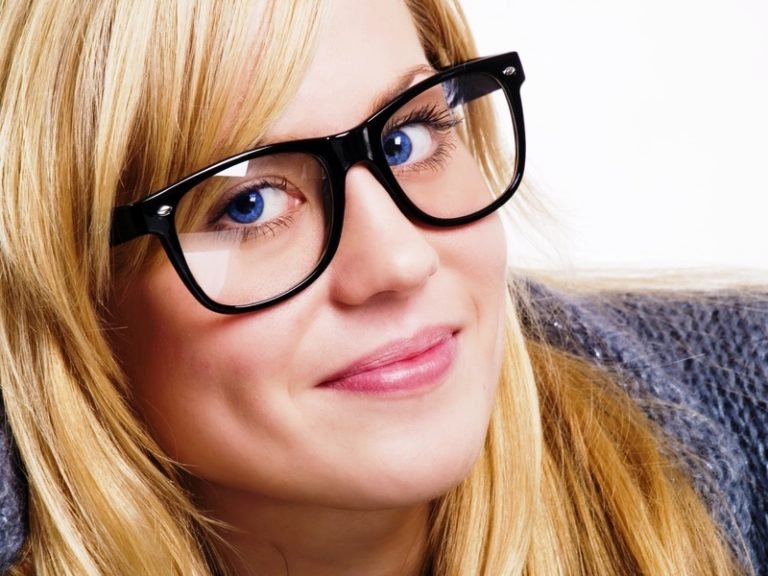 20 Cute Girls Wearing Glasses Ideas To Try