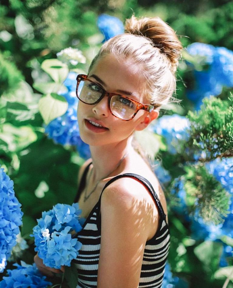 20. Girls With Glasses Ideas
