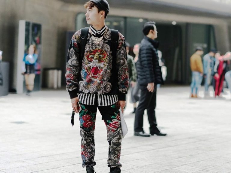 25 Superb Korean Style Outfit Ideas For Men To Try