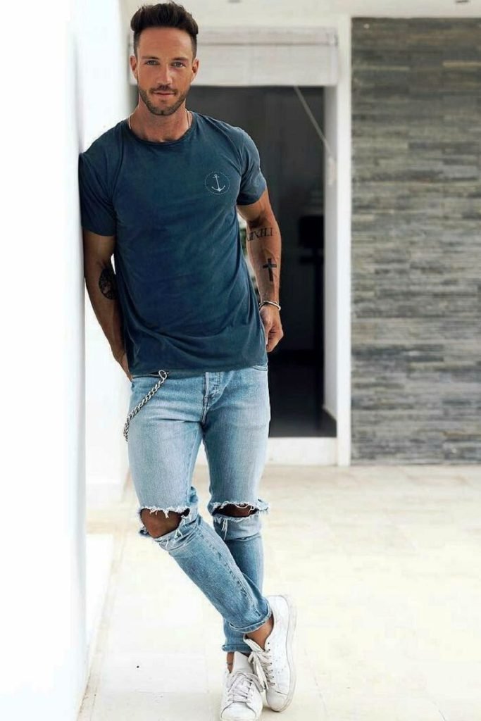 25 Best Casual Outfits For Men To Try This Year - Instaloverz