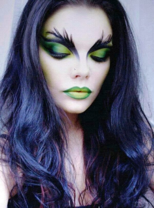 20 Creative Halloween Witch Makeup Ideas For You To Try - Instaloverz