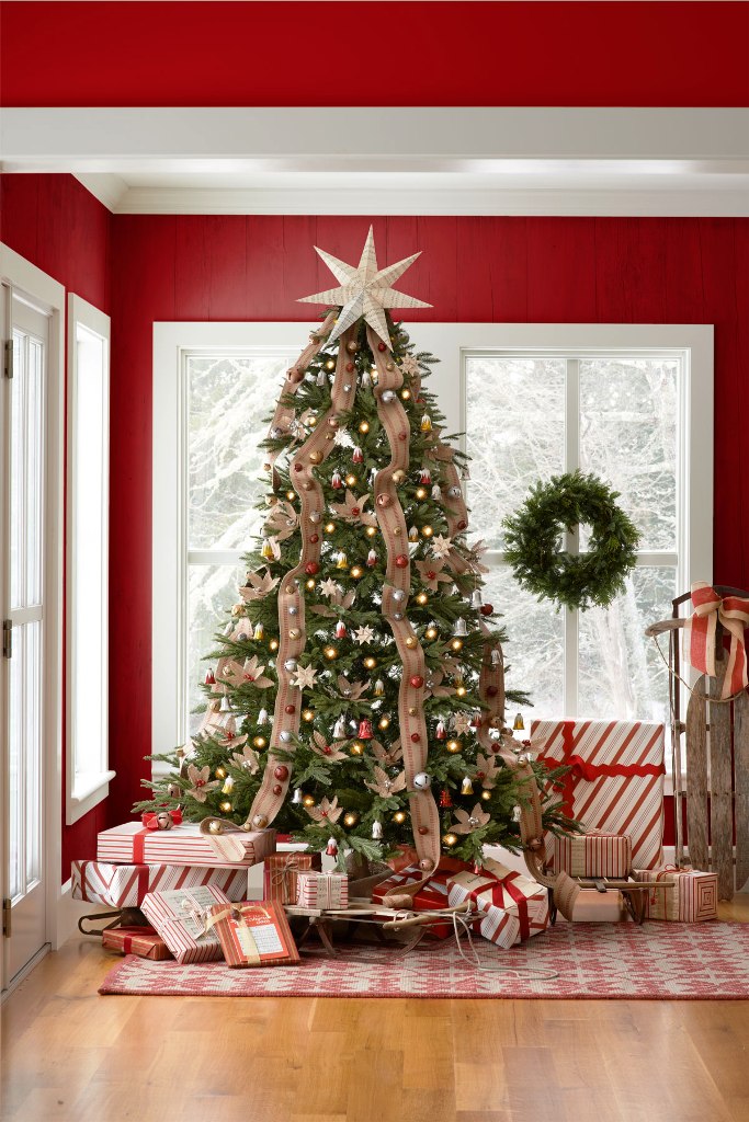 2-Christmas Tree Decoration