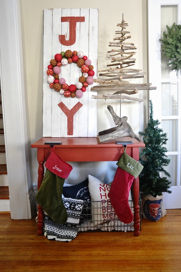 5-Christmas Home Decorations