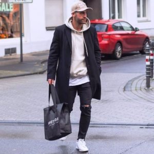 25 Trendy Ripped Jeans Outfit Ideas For Men - Instaloverz