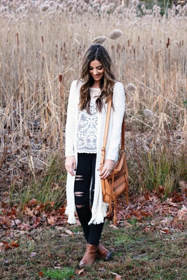 25 Boho Winter Outfits For Women To Try - Instaloverz