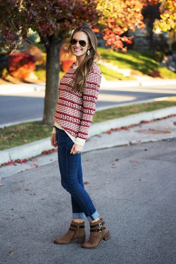 50 Stunning Cropped Sweater Outfit Ideas For Women To Try - Instaloverz