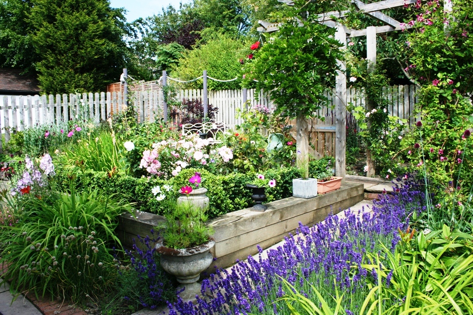 Cottage Gardening Design