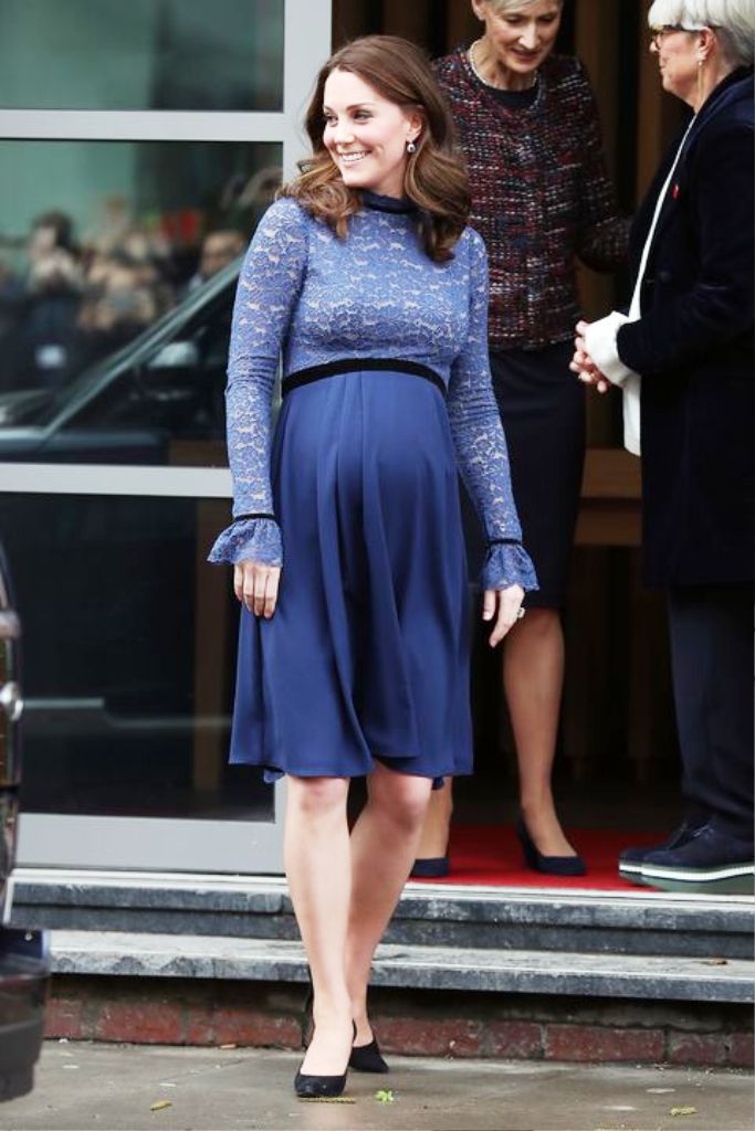 22. Maternity Style Outfit Ideas