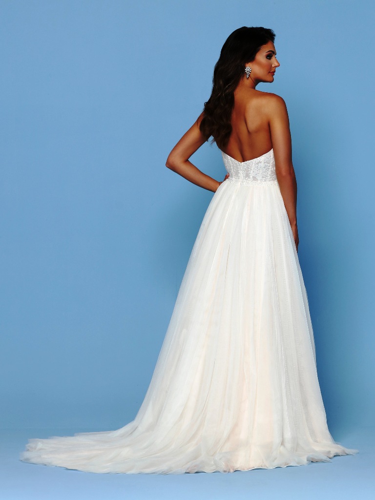 19-Strapless Wedding Dress