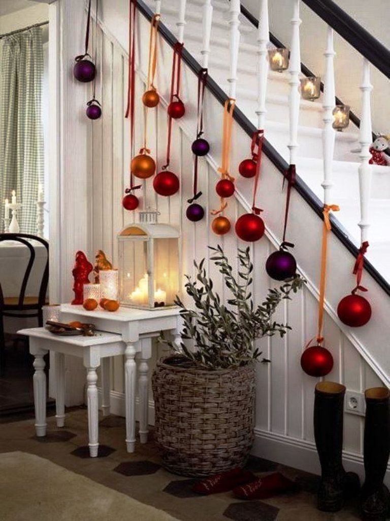 Christmas Staircase Ornaments and Bulbs Decorations