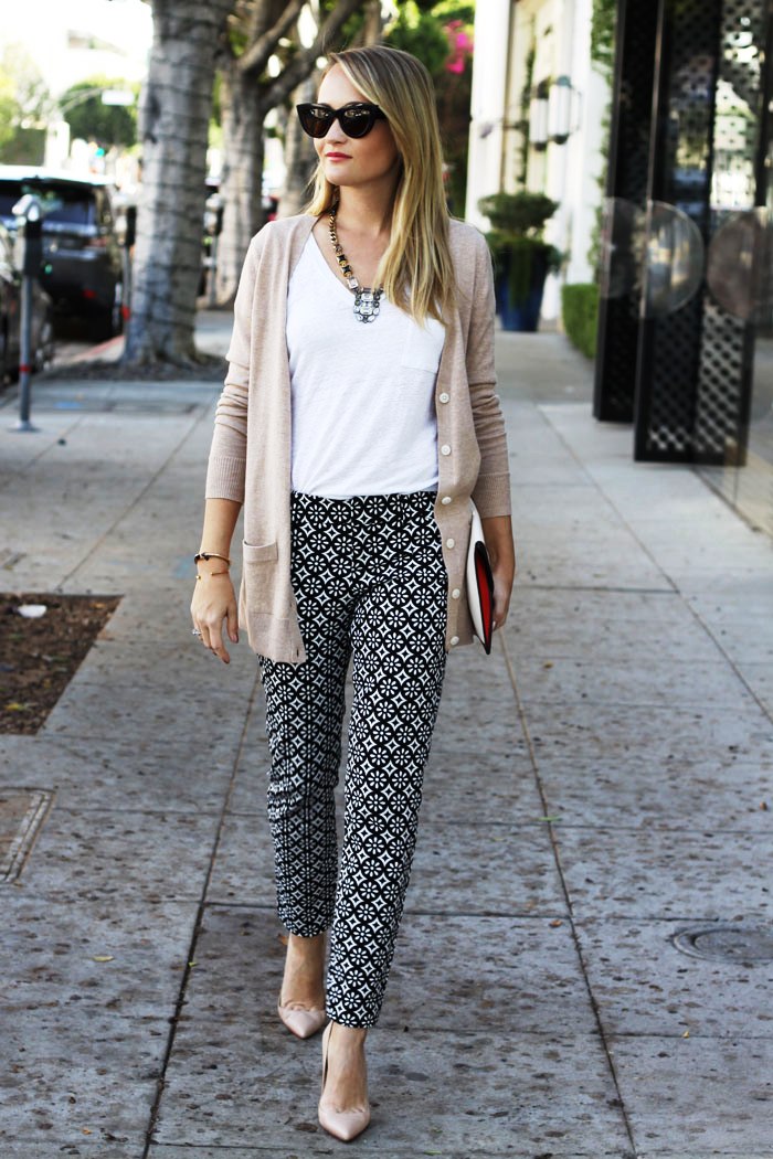 6-Printed Pant Outfit